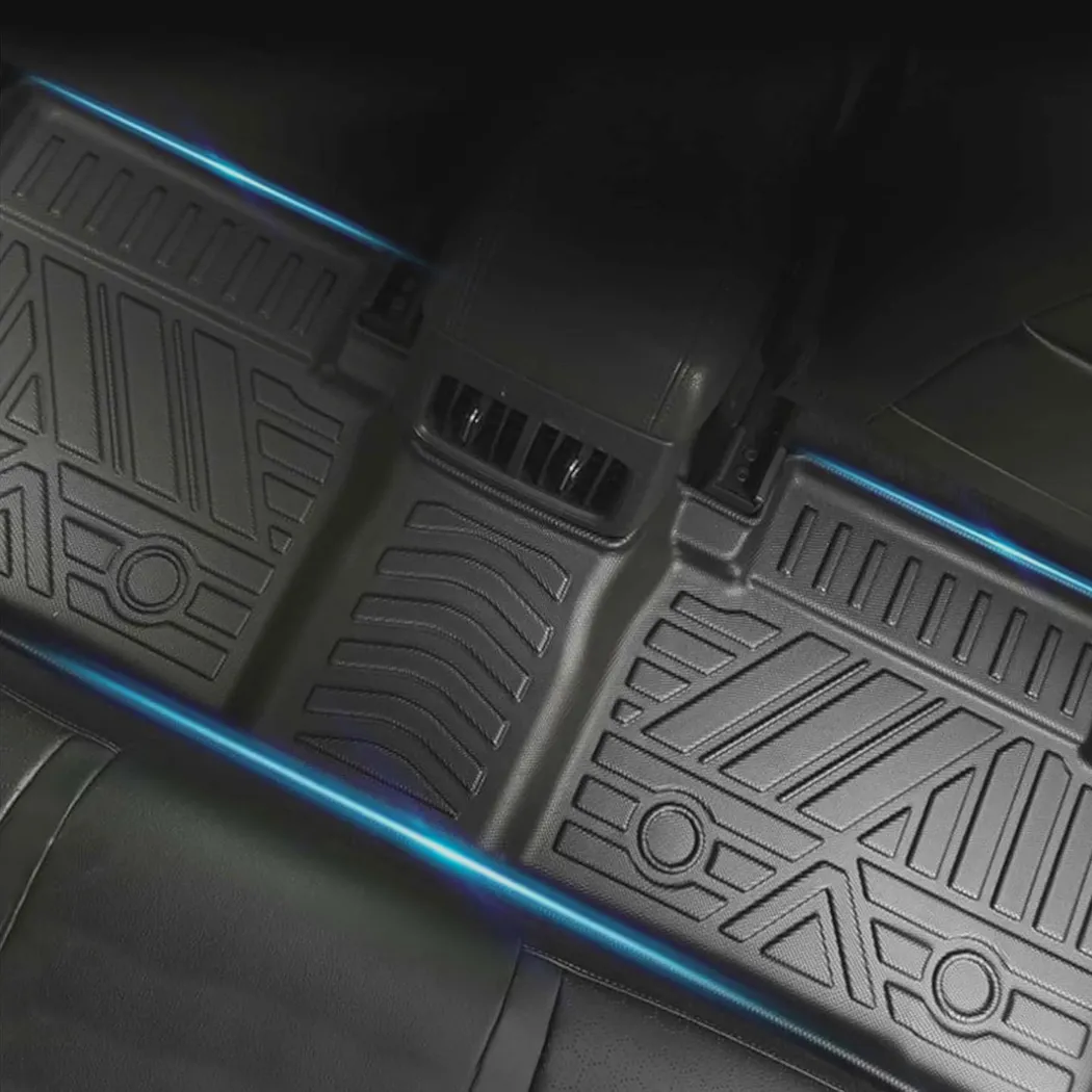 Chevrolet Equinox 2017-2023 Floor Mats Gallery 9