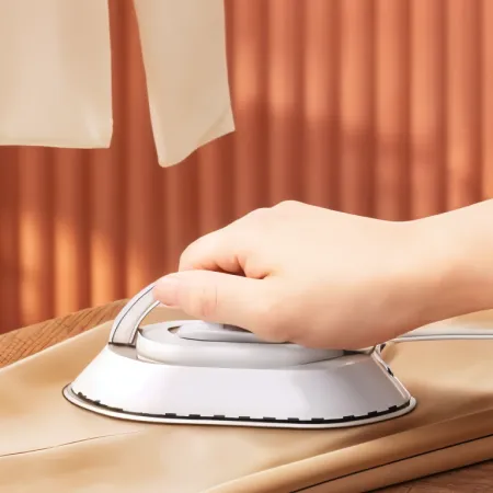 Mini Travel Iron with Steam 3 Description Mini Travel Iron with Steam 3 Description